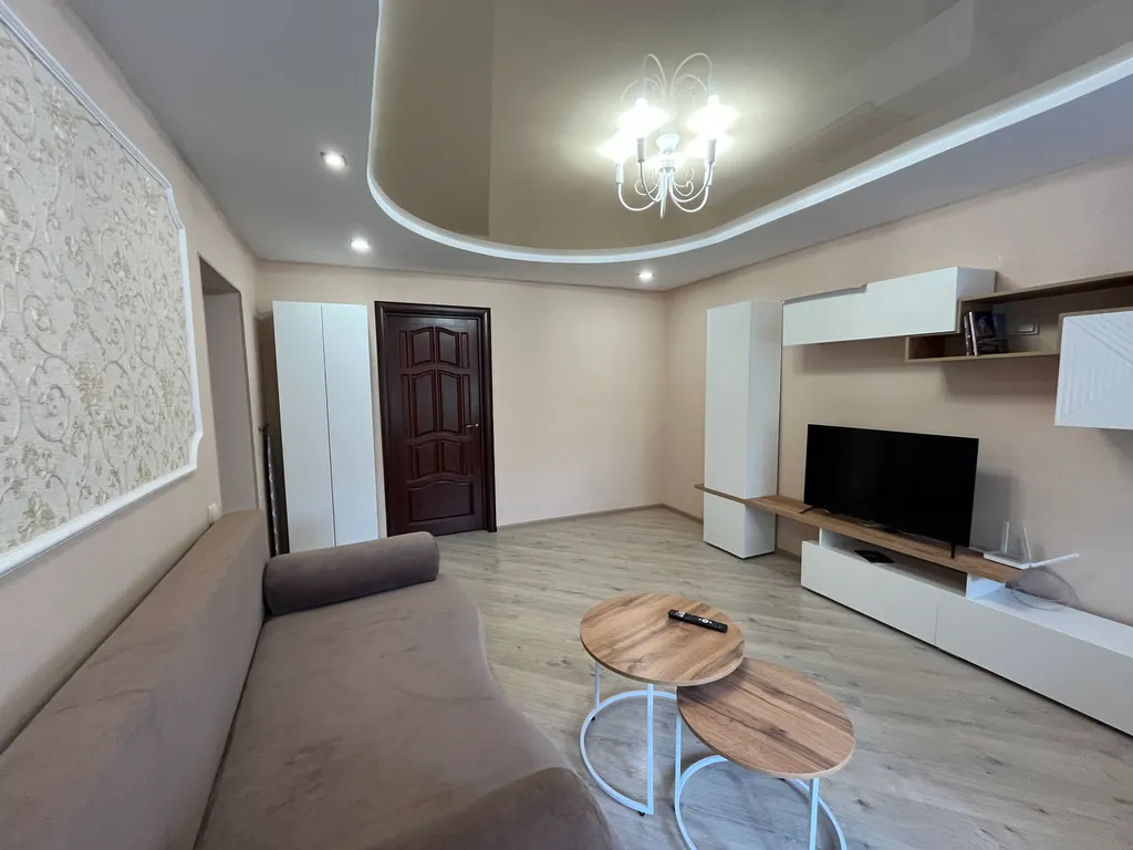 Видовая двухкомнатная квартира