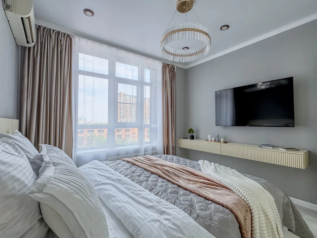 Просторная квартира с балконом – как дома, только лучше! — аренда посуточно в Астрахань