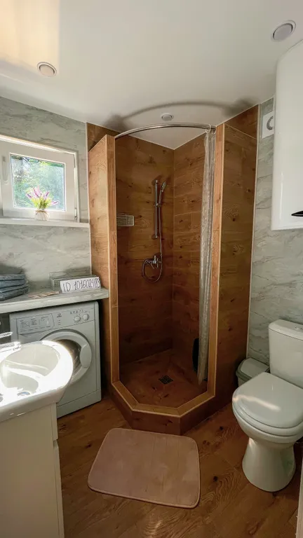 Новый и экологичный дом с бассейном у моря