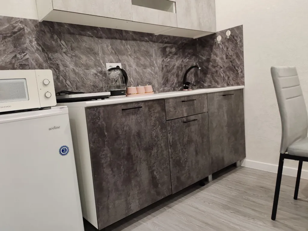 Уютная квартира - студия в новом доме с видом на Китай