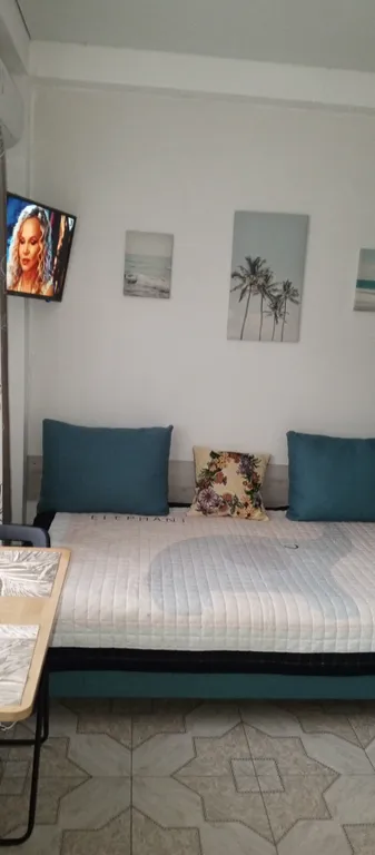 Студия у моря. Всё рядом