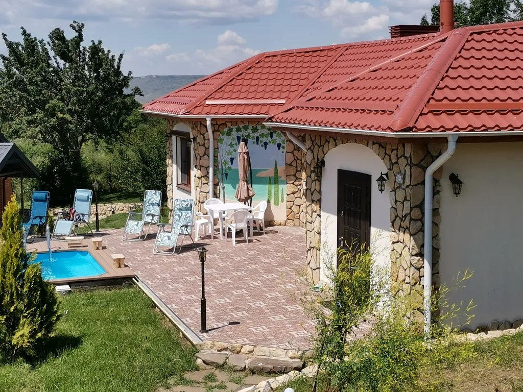 Коттедж Вилла Lindens Ekopark с видом на гору Стрижамент — аренда посуточно в Ставрополь