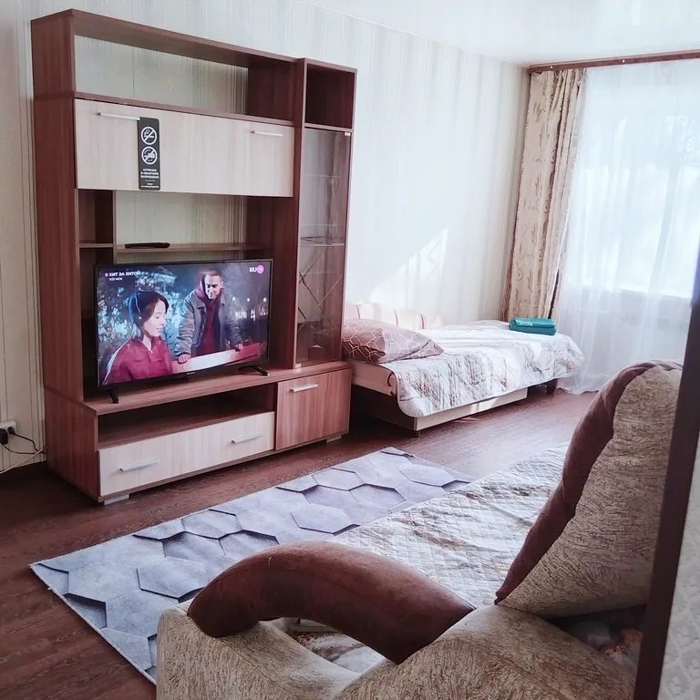 Квартира Однушка на Куйбышева — аренда посуточно в Белогорск