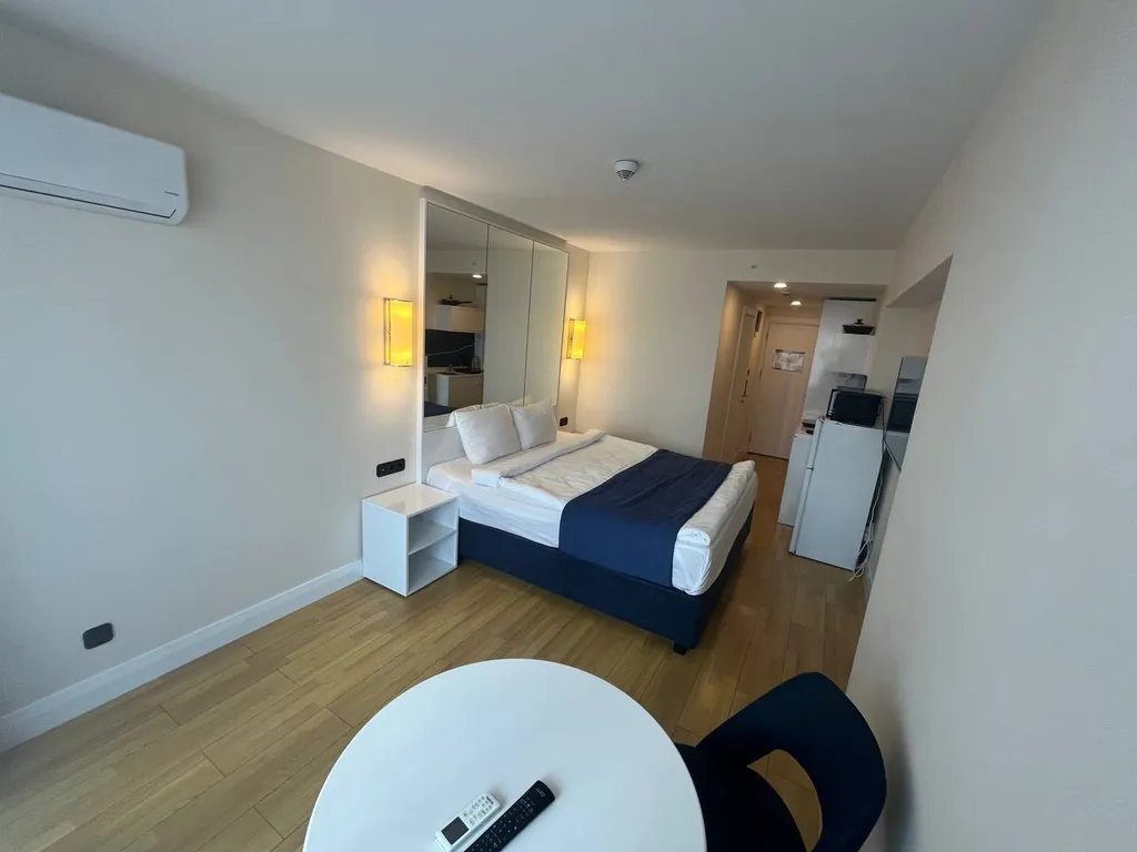 Апартаменты на первой береговой линии в апарт-отеле orbi city