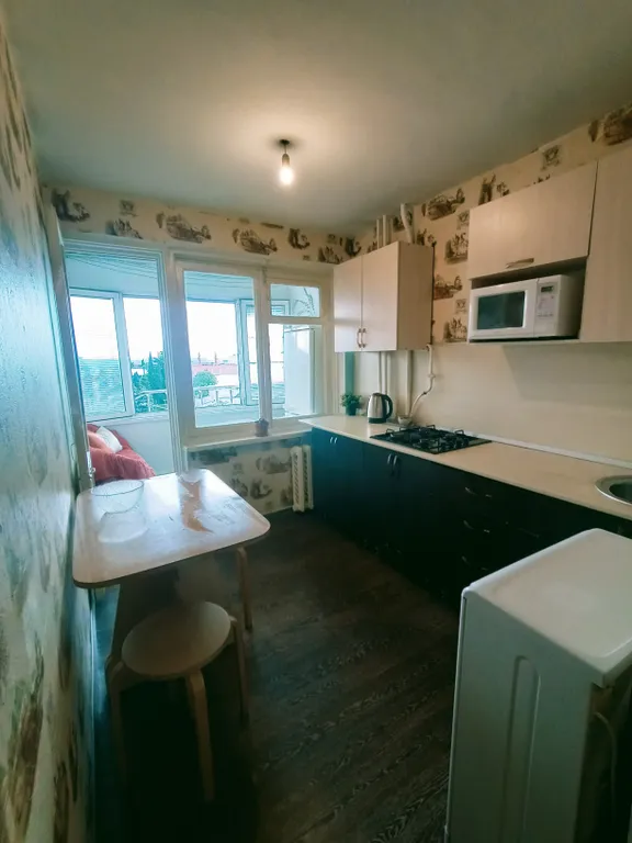 Ретро-квартира в самом сердце города с видом на море