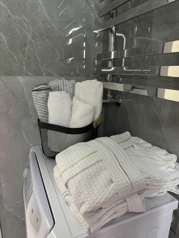 Престижная новая квартира рядом с парком победы