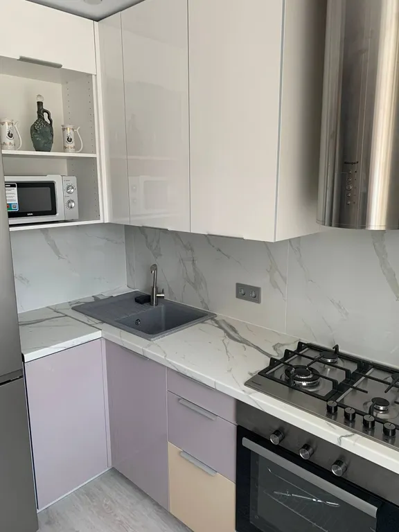 Уютная 1-комнатная квартира с дизайнерским ремонтом на Приморской