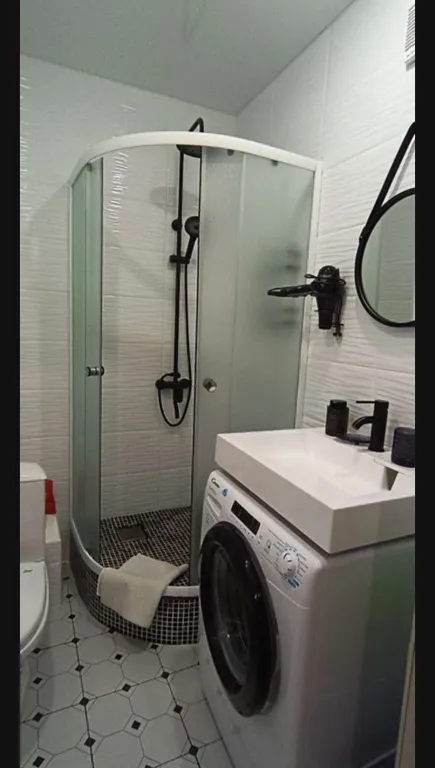 Уютная студия у метро с зоной отдыха и видом на закаты