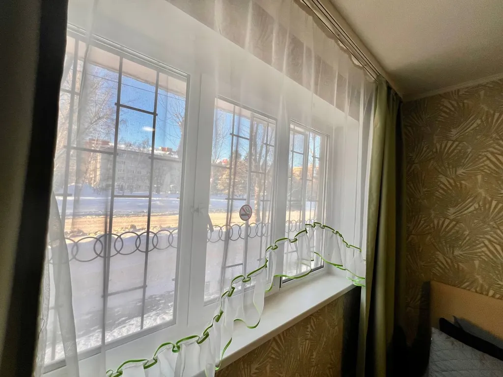 Мини - студия  эконом в центре  города