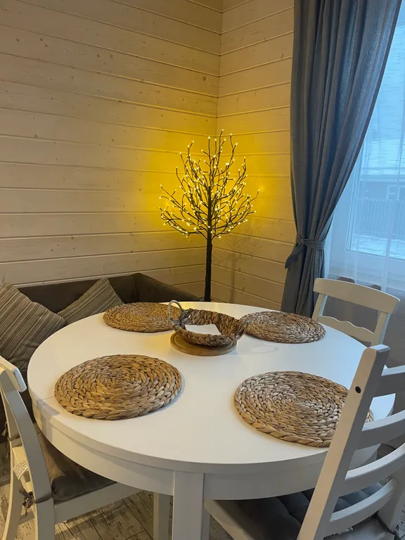 Уютный загородный коттедж недалеко от Игоры