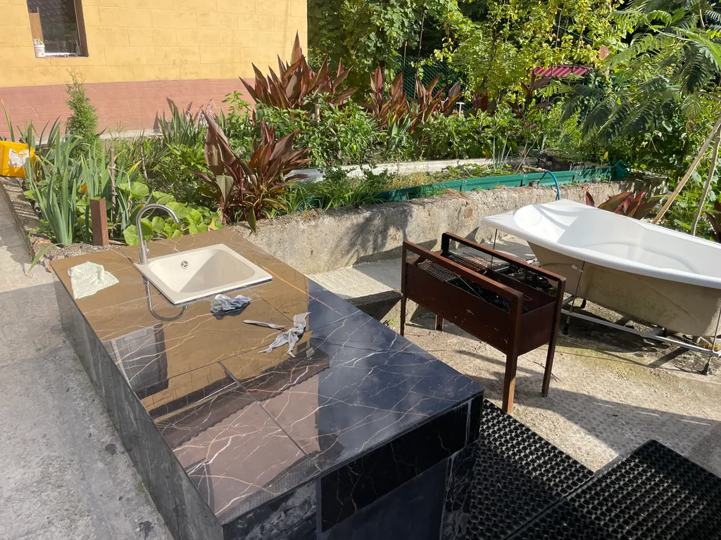 Коттедж Домик в лесу — Сочи