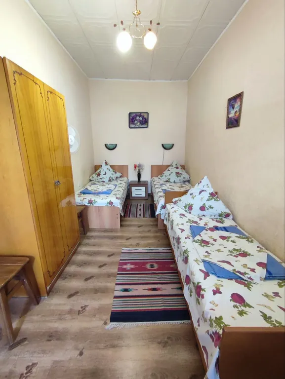 Квартира Комната в гостевом доме эконом класса — аренда посуточно в Гагра