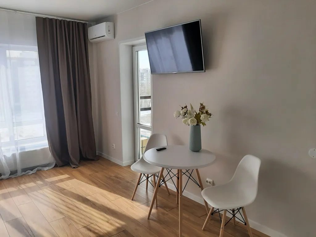 Уютная квартира с современным ремонтом, в новом доме