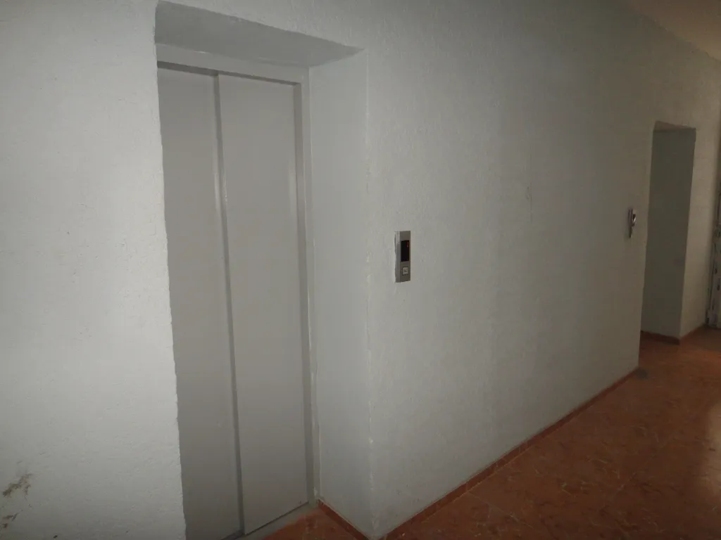 Квартира 1-комнатная Квартира — Батуми