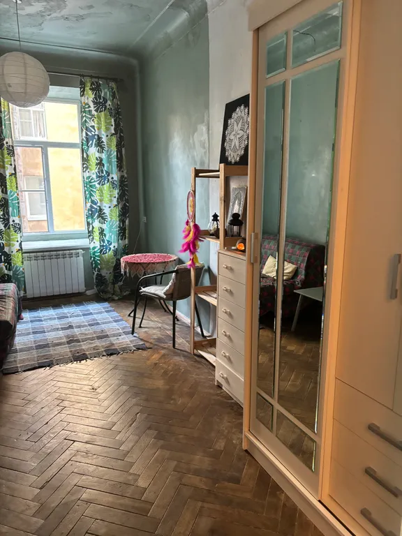 Квартира Зеленая комната в творческом коливинге с Петербургской атмосферой — Санкт-Петербург