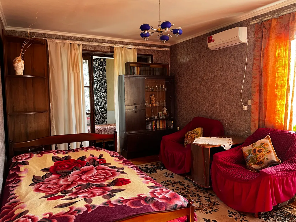 Уютная квартира — аренда посуточно в Пицунда