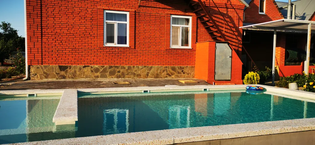 Коттедж Большой дом на море — Кучугуры