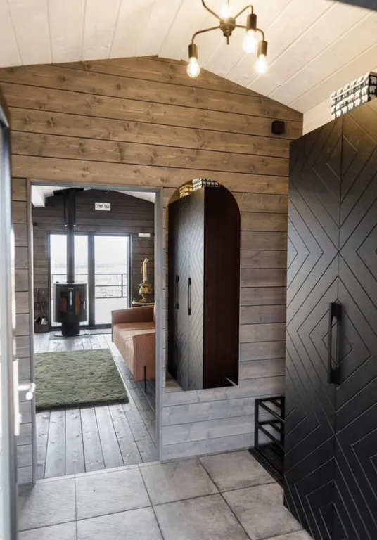 Дом в деревне с городским комфортом и русской баней