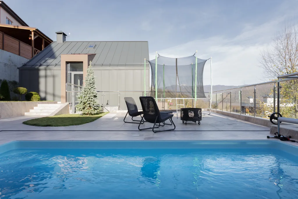 Коттедж Уникальный дом архитектора с видом на горы — Барановка