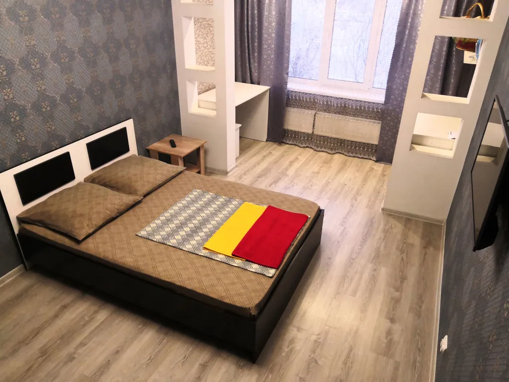 Квартира в центре рядом с ЦКР Звездный — аренда посуточно в Минусинск