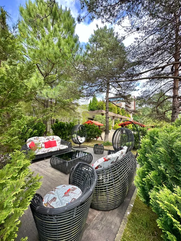 Элитные апартаменты с бассейном в Dreamland Oasis