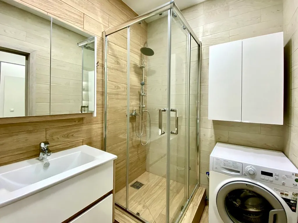 Дизайнерская 2-х комнатная квартира в центре