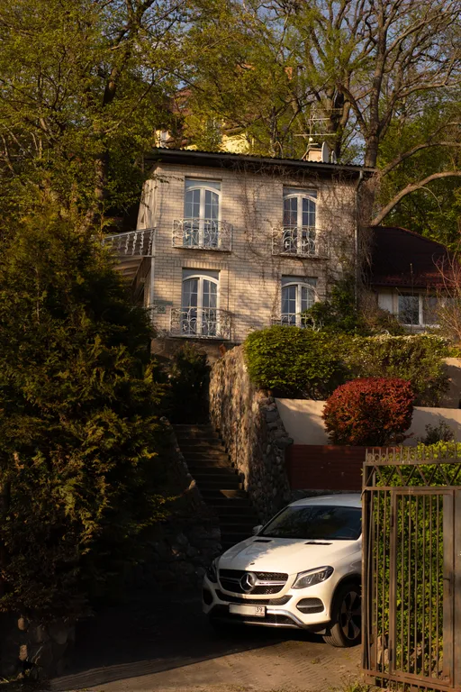 Коттедж Особняк на берегу Тихого озера — аренда посуточно в Светлогорск