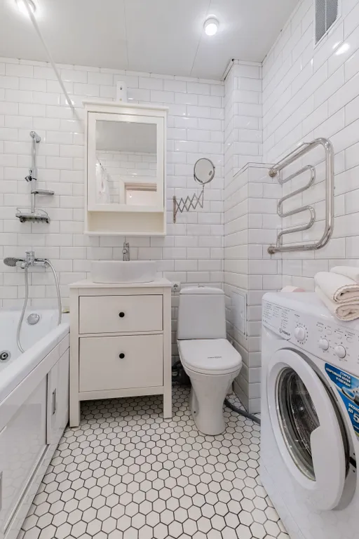 Светлая студия в центре