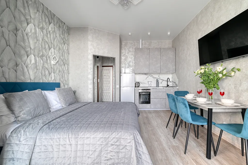 Студия с видом на море