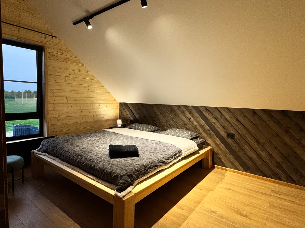 Коттедж Прекрасный дом-БАРН с большой террасой и банным чаном — Ногинск