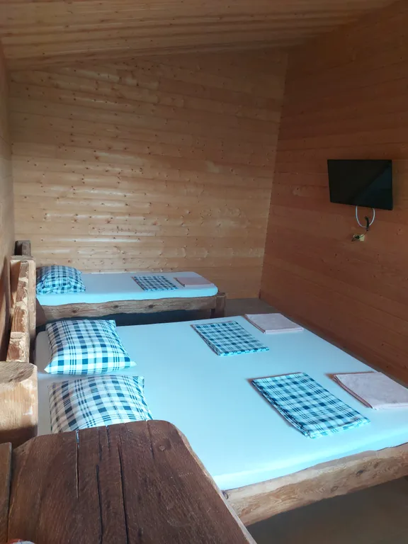 Коттедж 2-комнатный Дом — Кучугуры