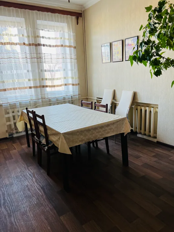 6-комнатный Дом