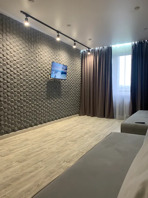 2-комнатная Квартира — аренда посуточно в Шахты