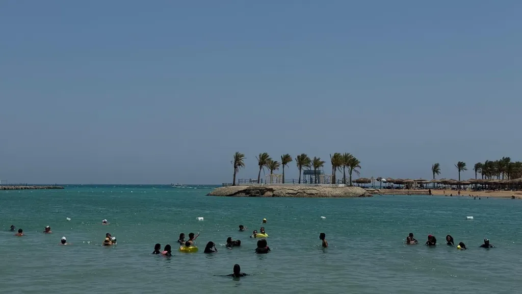 Уютная студия c аквапарком, морем, бассейном и всеми удобствами