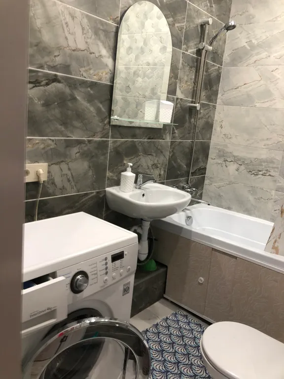 Апартаменты рядом с парком Победы