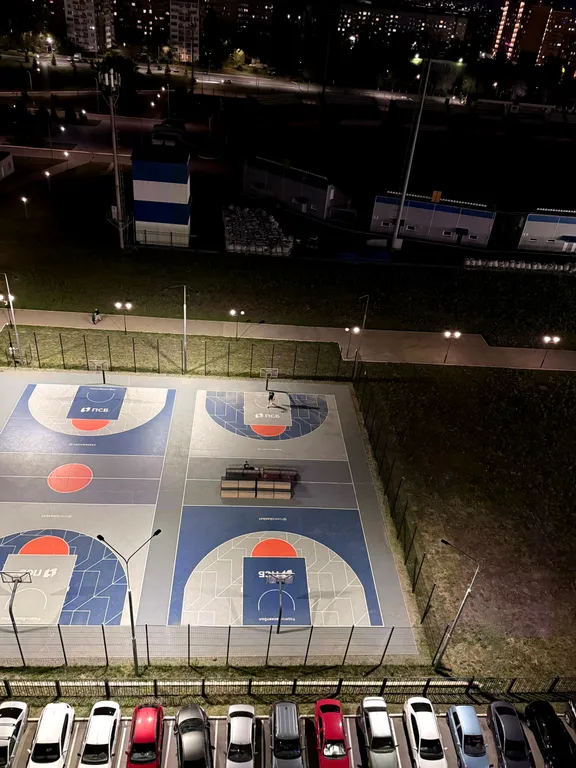 Квартира с огромной кухней-гостиной