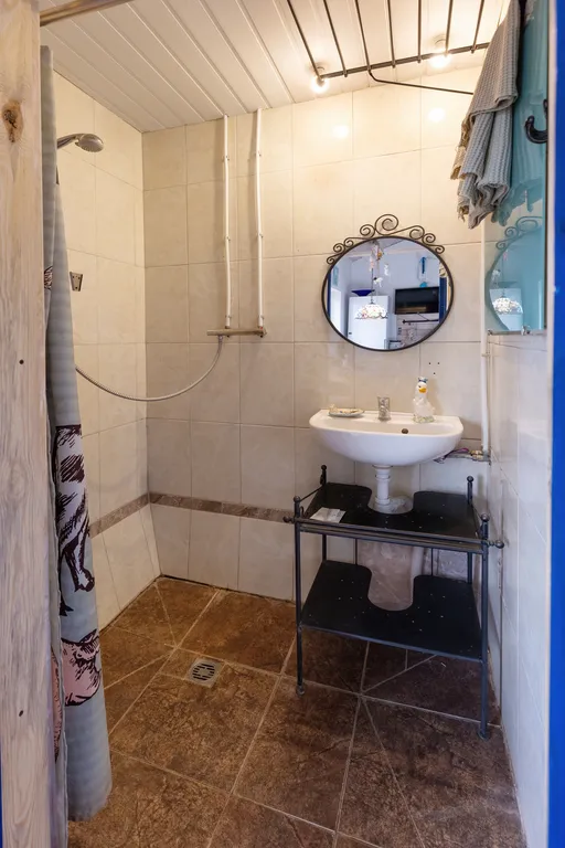 Три Галки Дом в саду