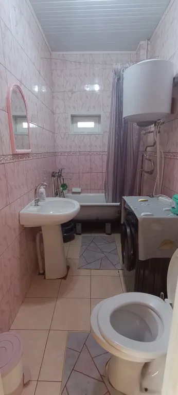 Благоустроенный небольшой дом на летний период