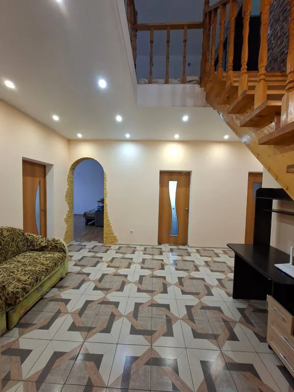 Большой уютный частный дом рядом с Волгой