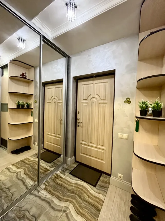 2 комнатная квартира на Граничной