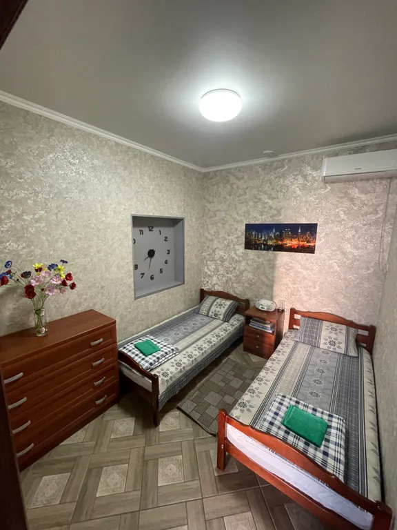 Квартира Однокомнатная квартира 2 на первом этаже двухэтажного дома — Темрюк