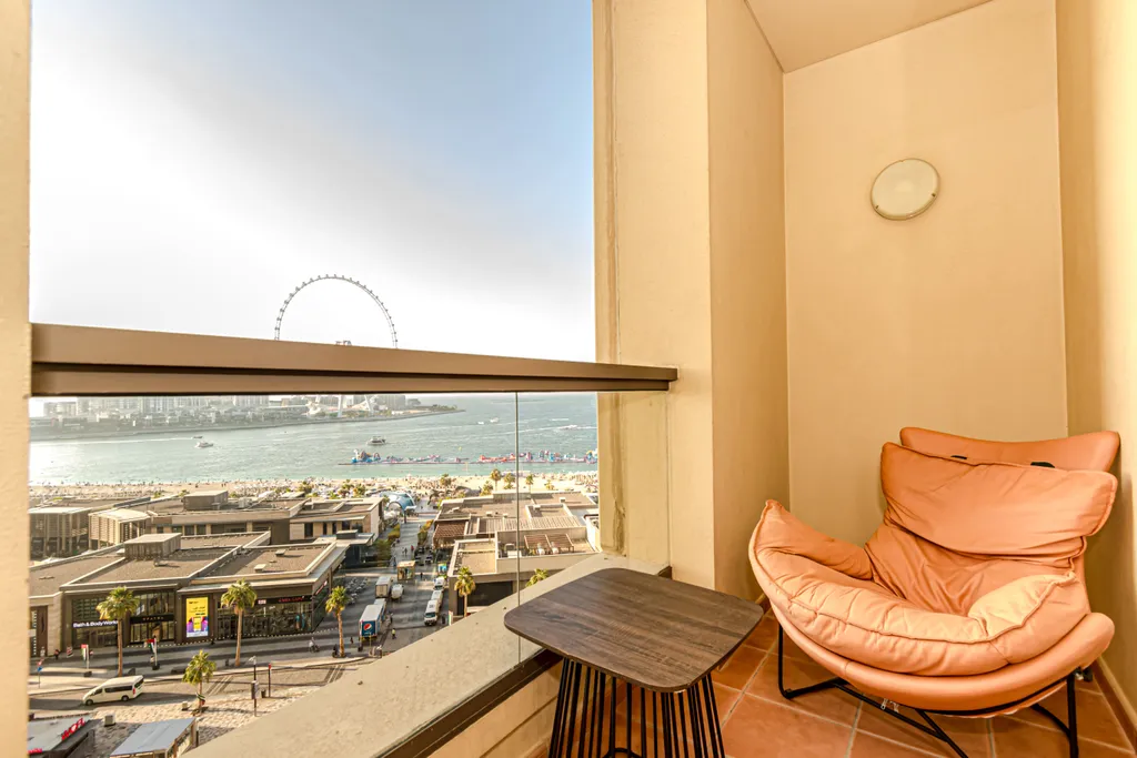 Просторная квартира у пляжа