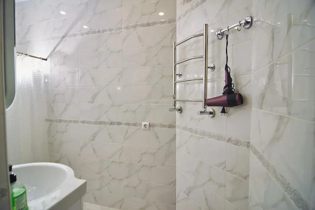 Домик около парка