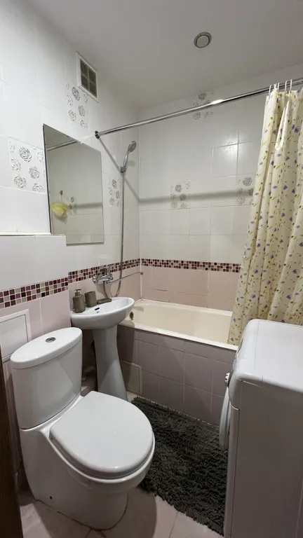 Классная и уютная квартира в центре города, для тех кто любит тишину