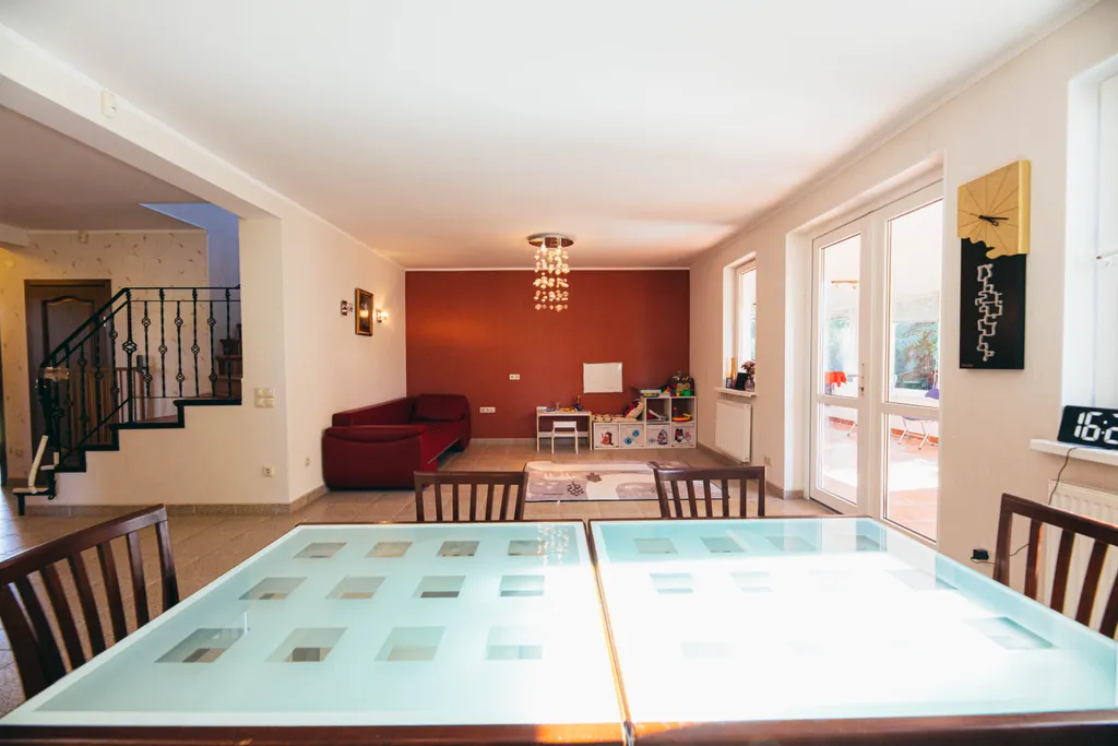 Современный дом в Заостровье рядом с морем и сосновым бором