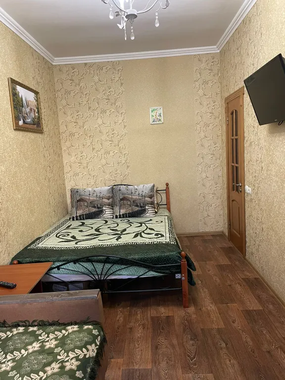 Квартира Уютная двухкомнатная квартира в курортном районе — Евпатория