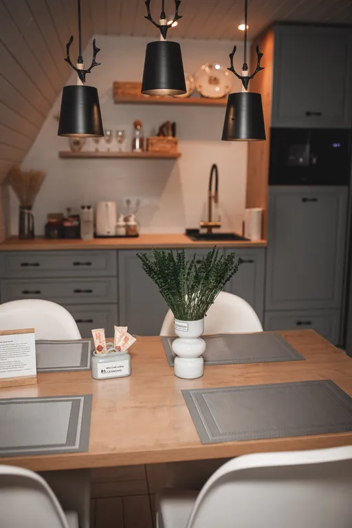 Сканди люкс, дом с камином и видом на лес. LESNOVO