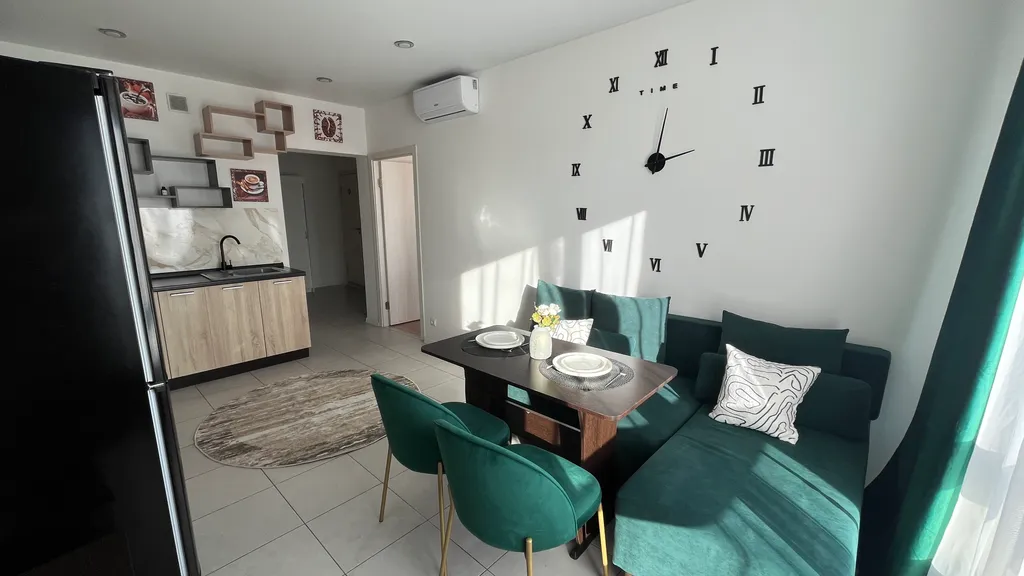 Евродвушка на 1-4 человек в новом районе со свежим ремонтом