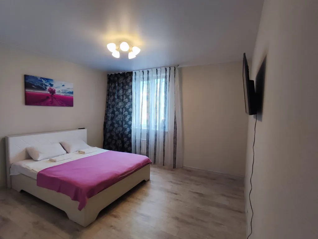 Квартира Однокомнатная квартира в престижном районе — Красноярск