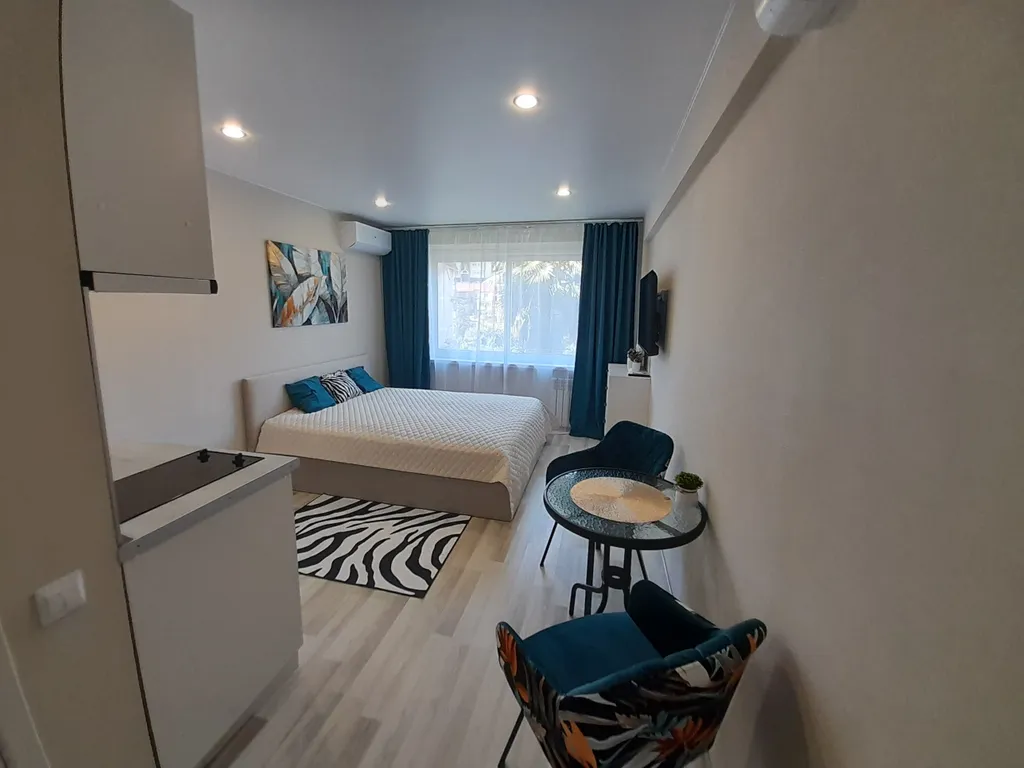 Квартира Квартира-студия в центре города в 10 минутах от моря — Сочи